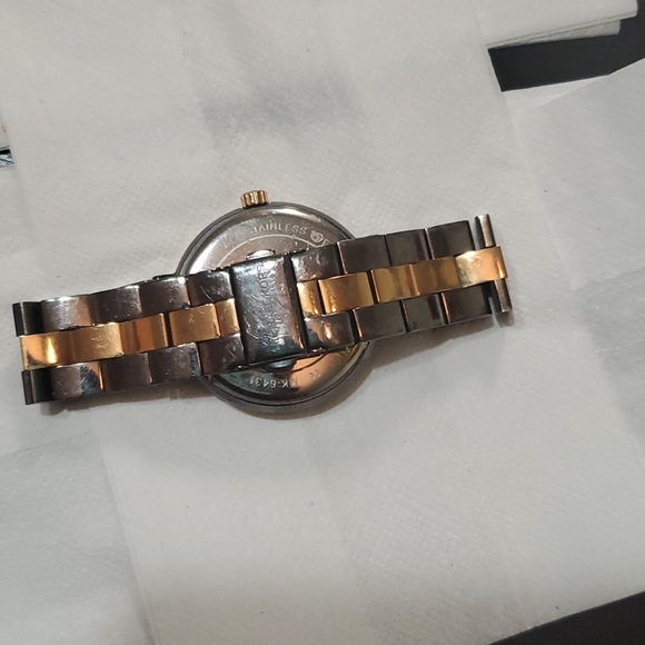 Micheal kors watch used - Picture 3 of 4